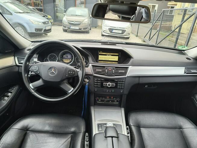 Mercedes E 350 Podgrzewana Kanapa tył| Nawigacja| Kamera cofania| RADAR| Skóry|FULL