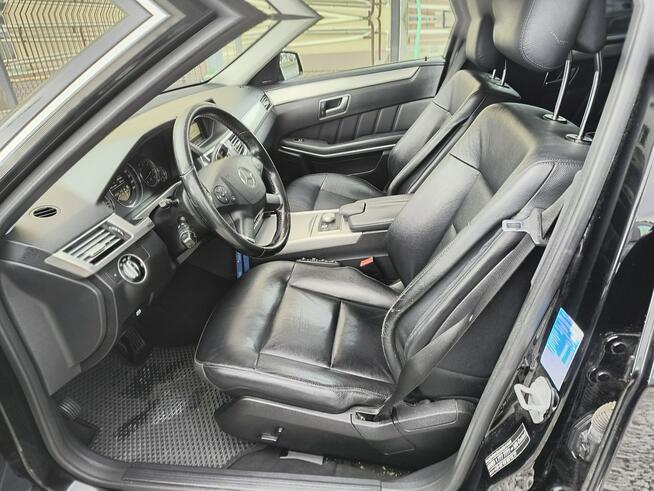 Mercedes E 350 Podgrzewana Kanapa tył| Nawigacja| Kamera cofania| RADAR| Skóry|FULL