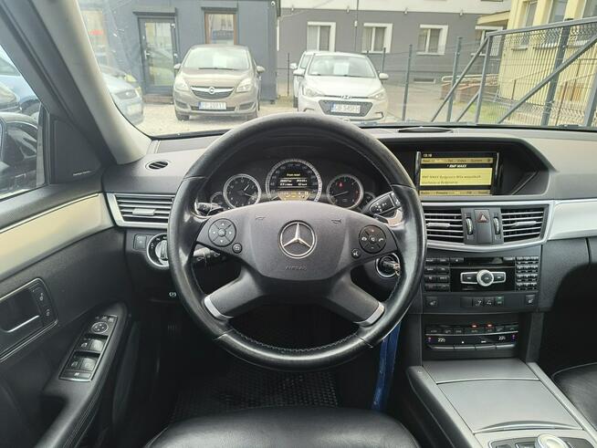 Mercedes E 350 Podgrzewana Kanapa tył| Nawigacja| Kamera cofania| RADAR| Skóry|FULL