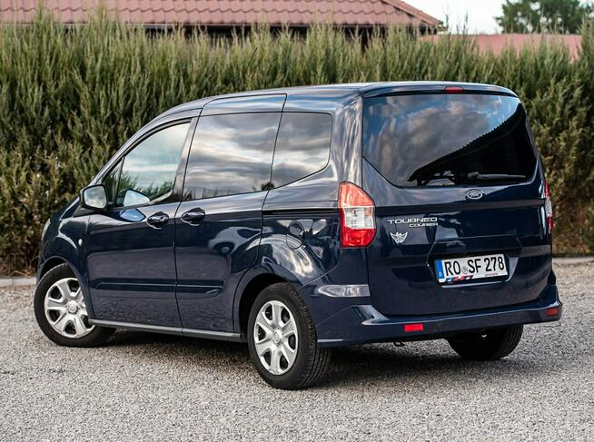 Ford Tourneo Courier