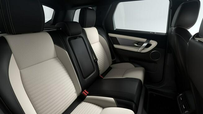 Discovery Sport 2.0D TD4 204KM AWD Dynamic SE Kamery 360st Relingi