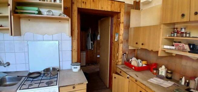 Przestronne mieszkanie w kamienicy do remontu