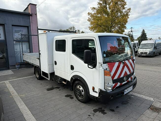 Nissan Cabstar Doka skrzynia ładunkowa