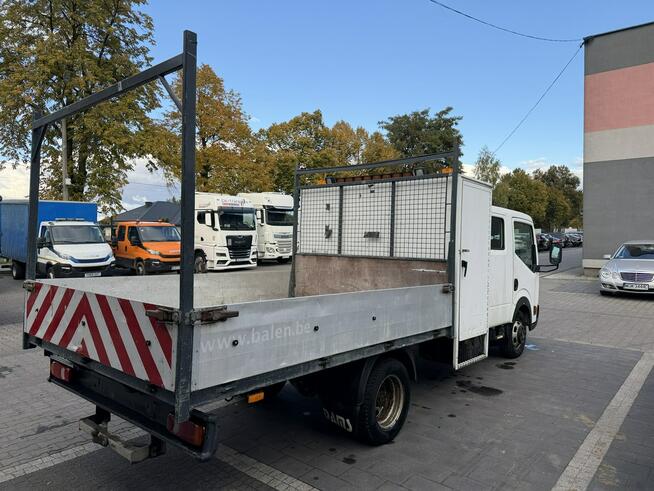 Nissan Cabstar Doka skrzynia ładunkowa