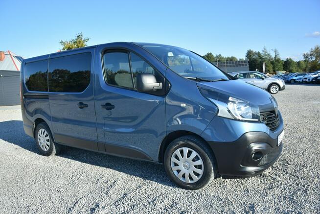 Renault Trafic 1.6D 2017r/ 9 Osobowy/ Navi/ Kamera/ 130 Tys Km/ Sprowadzony/ Opłącony