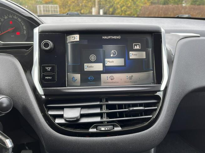 Peugeot 208 1.0 1wł Oryginal Lakier Klima Alu Tablet Stan BDB Bezwypadk opłacony