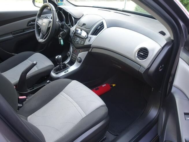 Chevrolet Cruze 1,6i Alu Klimatyzacja Opłacony Bezwypadkowy VIP Gwarancja