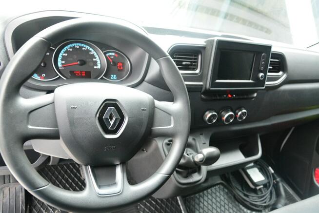 Renault Master sredniak L2H2 3 osobowy lift elektryk pełna opcja ELECTRIC 57kw77ps
