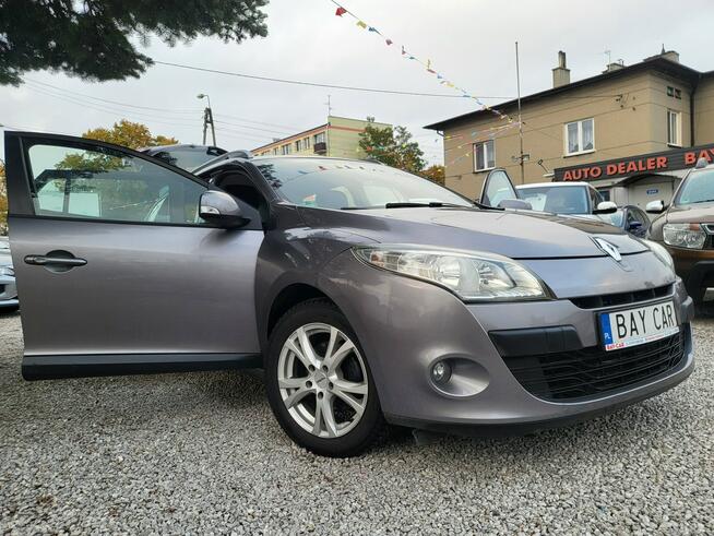 Renault Megane 1.6 16V 111 KM 100 % Przebieg Z Niemiec Opłaty Gwarancja Zapraszamy !!