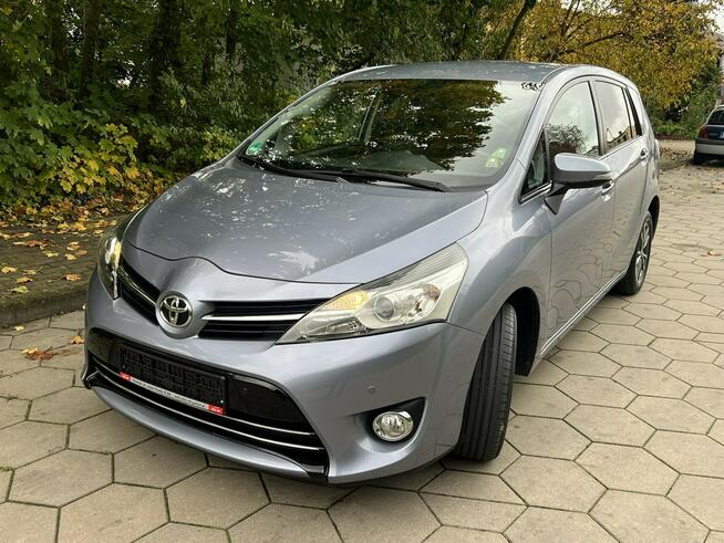 Toyota Verso 1.8 Benzyna opłacony Automat
