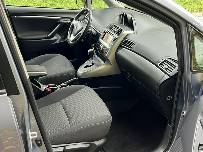 Toyota Verso 1.8 Benzyna opłacony Automat