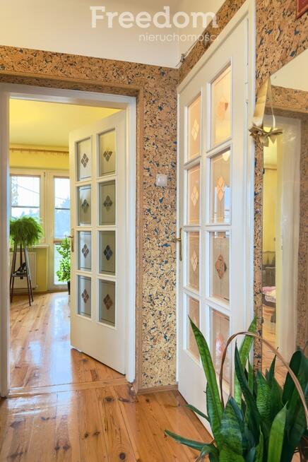 Dom z 2 lokalami - mieszkaj i zarabiaj