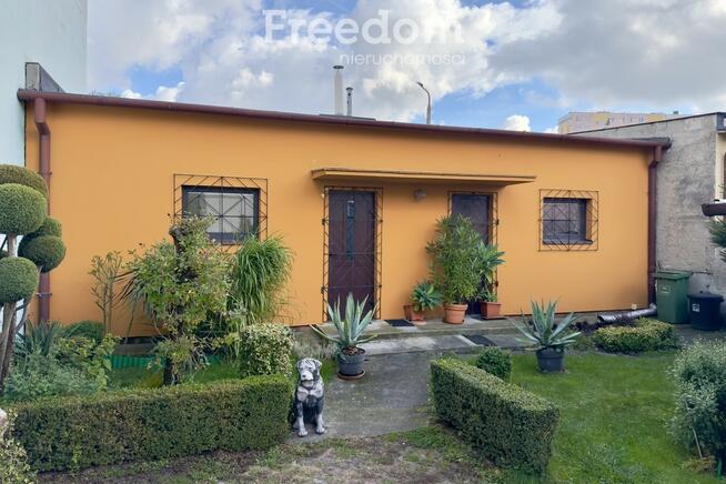 Dom z 2 lokalami - mieszkaj i zarabiaj