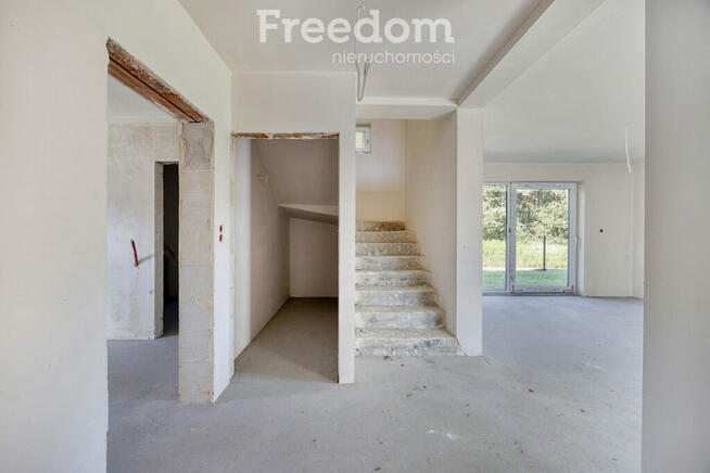 Dom w spokojnej okolicy | Smolarzyny