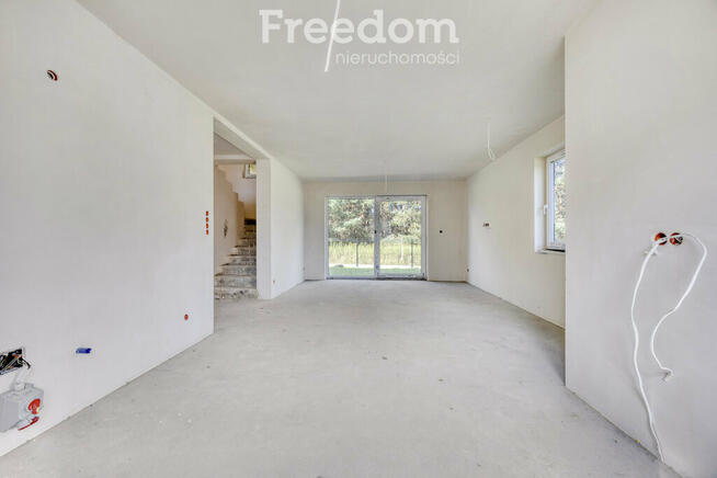 Dom w spokojnej okolicy | Smolarzyny