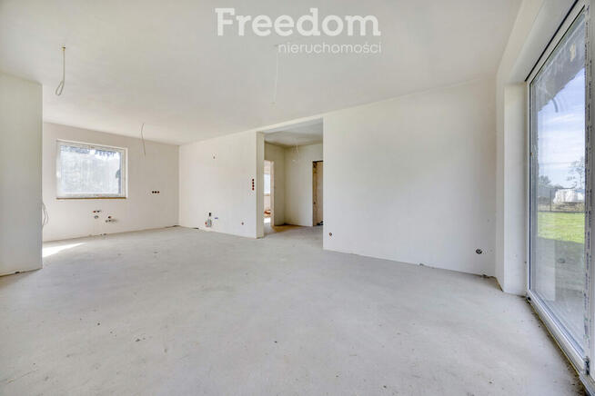 Dom w spokojnej okolicy | Smolarzyny