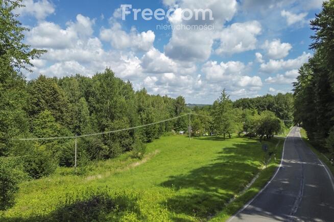 Działki budowlane wśród zieleni