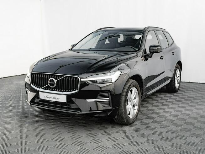 Volvo XC 60 DW8TM28#B4 B ESSENTIAL Cz.cof LED 2 stref klima Salon PL VAT23%