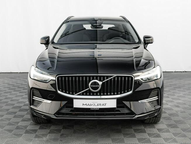 Volvo XC 60 DW8TM28#B4 B ESSENTIAL Cz.cof LED 2 stref klima Salon PL VAT23%