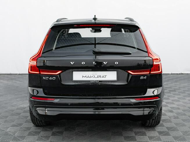 Volvo XC 60 DW8TM28#B4 B ESSENTIAL Cz.cof LED 2 stref klima Salon PL VAT23%