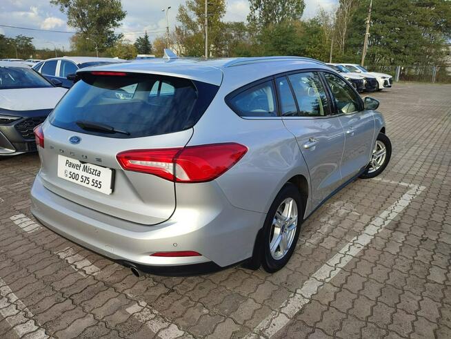 Ford Focus Salon Polska fv23