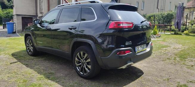Sprzedam Samochód Jeep Cherokee kl 2015 diesel 2,2 200km