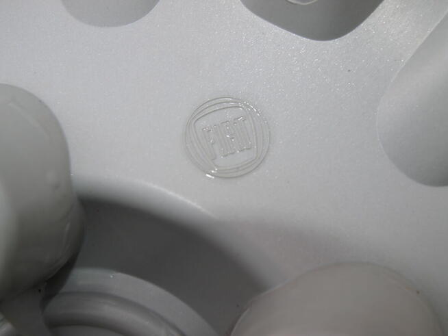 Fiat kołpaki 15 oryginalne (komplet 4 sztuki)