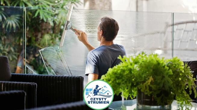 Czysty Strumień - Mycie Paneli, Elewacji, Kostki