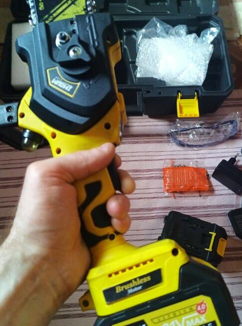 Mini Piła Akumulatorowa Imoum 2x Aku Mocna Mała UŻYWANA !