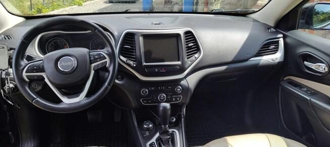 Sprzedam Samochód Jeep Cherokee kl 2015 diesel 2,2 200km