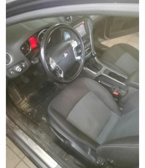 Pranie tapicerki sprzątanie samochodów