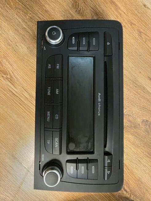Sprzedam oryginalne radio do Audi A3