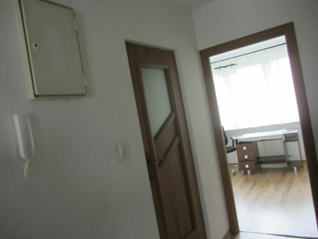 Do wynajęcia dwupokojowe mieszkanie 44m2- trzecie piętro