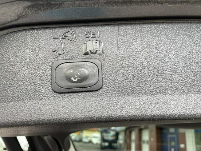 Ford Kuga 1.5 EcoBoost Bogate wyposażenie 63558km Model 2016