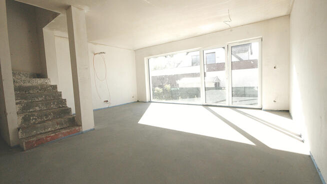 Dom z garażem i działką w cenie mieszkania