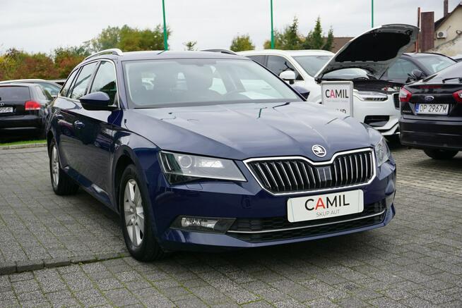 Škoda Superb polski salon