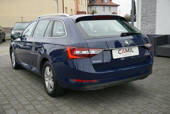 Škoda Superb polski salon