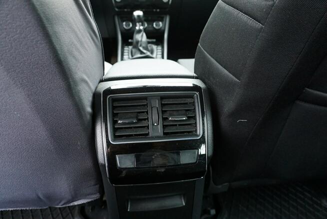 Škoda Superb polski salon