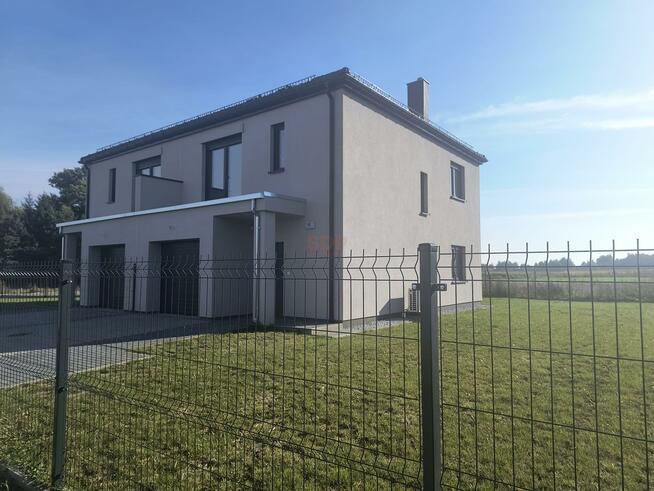 Dom Pełczyce gm. Kobierzyce, Kwiatowa