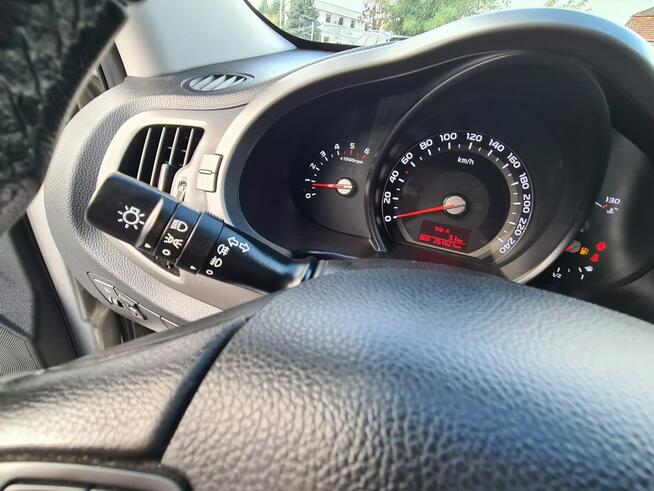Kia Sportage Salon PL Klimatronik Led Sensor Tempomat Halogeny Relingi Komputer Alu