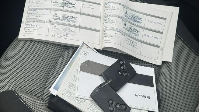 Renault Captur 0.9 Turbo 90KM z Niemiec - Nawigacja, Serwisowany, GWARANCJA 1 ROK!