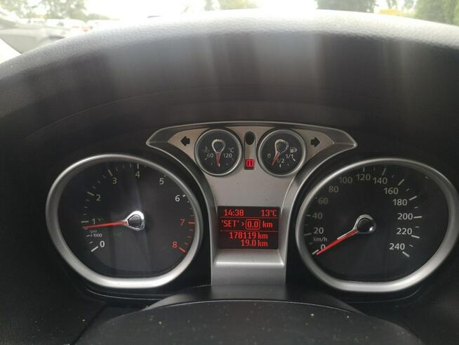Ford Focus 1.8 16v 125KM Klimatronic Xenon Halogeny Alu Sprowadzony