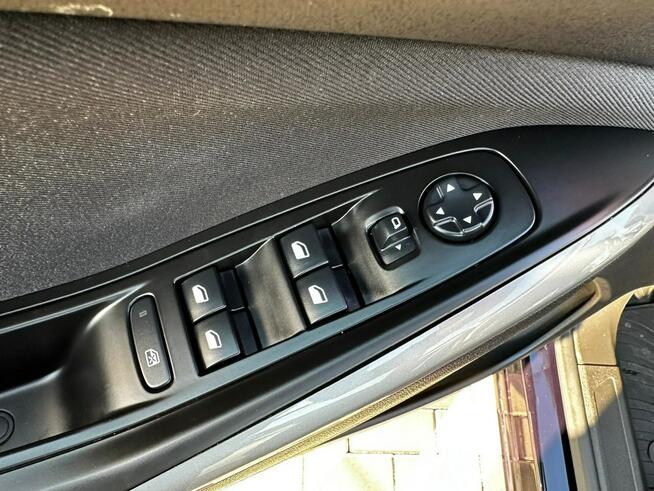 Opel Grandland X Grzane fotele+Kierownica Czujniki Tempomat Asystent GWARANCJA Serwis