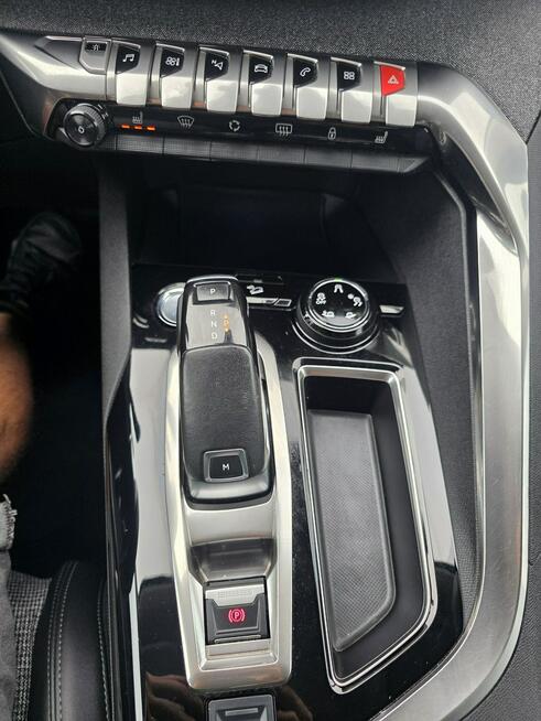 Peugeot 3008 2.0 180ps HDI Navi LED Kamera 360 Biala Perla Automat Gwarancja