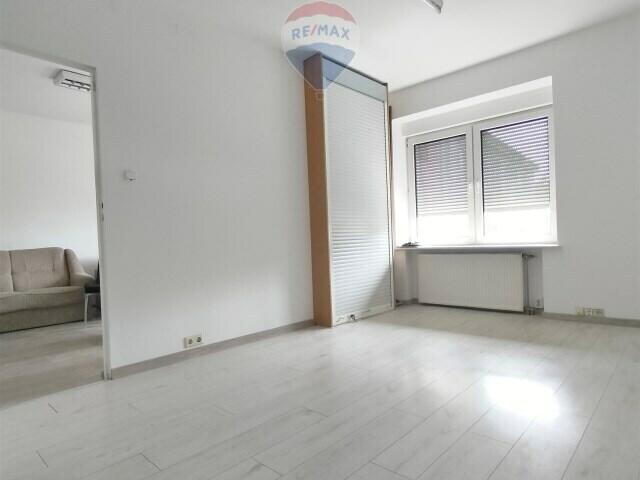 Lokal do Wynajęcia 85m2 w Śródmieście