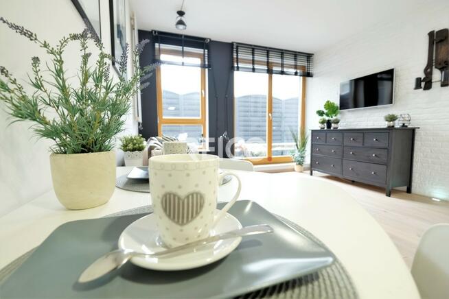 PIĘKNE MIESZKANIE Z DUŻYM 13m2 TARASEM I GARAŻEM