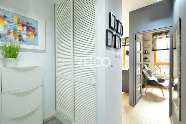 PIĘKNE MIESZKANIE Z DUŻYM 13m2 TARASEM I GARAŻEM