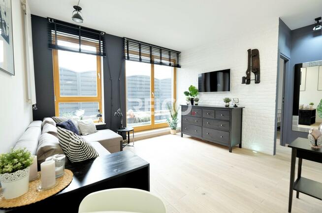 PIĘKNE MIESZKANIE Z DUŻYM 13m2 TARASEM I GARAŻEM