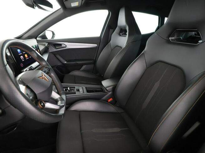 Cupra Formentor 4x4 DSG full LED półskóra kamery klima auto grzane fotele