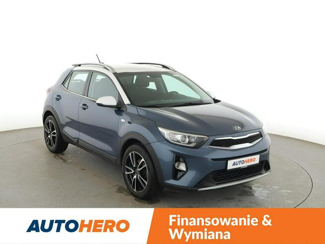 Kia Stonic klima auto kamera i czujniki parkowania Apple CarPlay & Android Auto